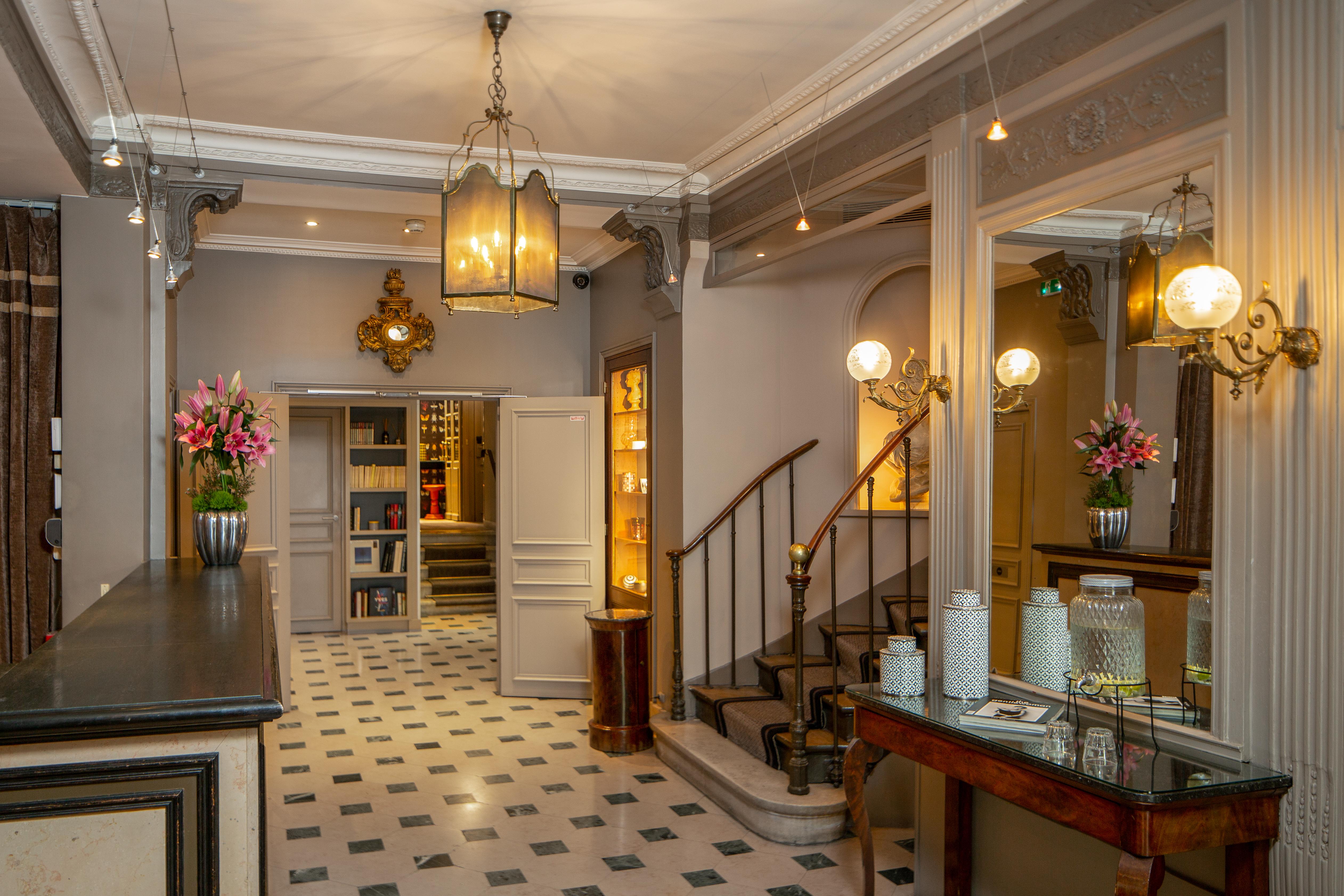 Hotel Louison Париж Экстерьер фото