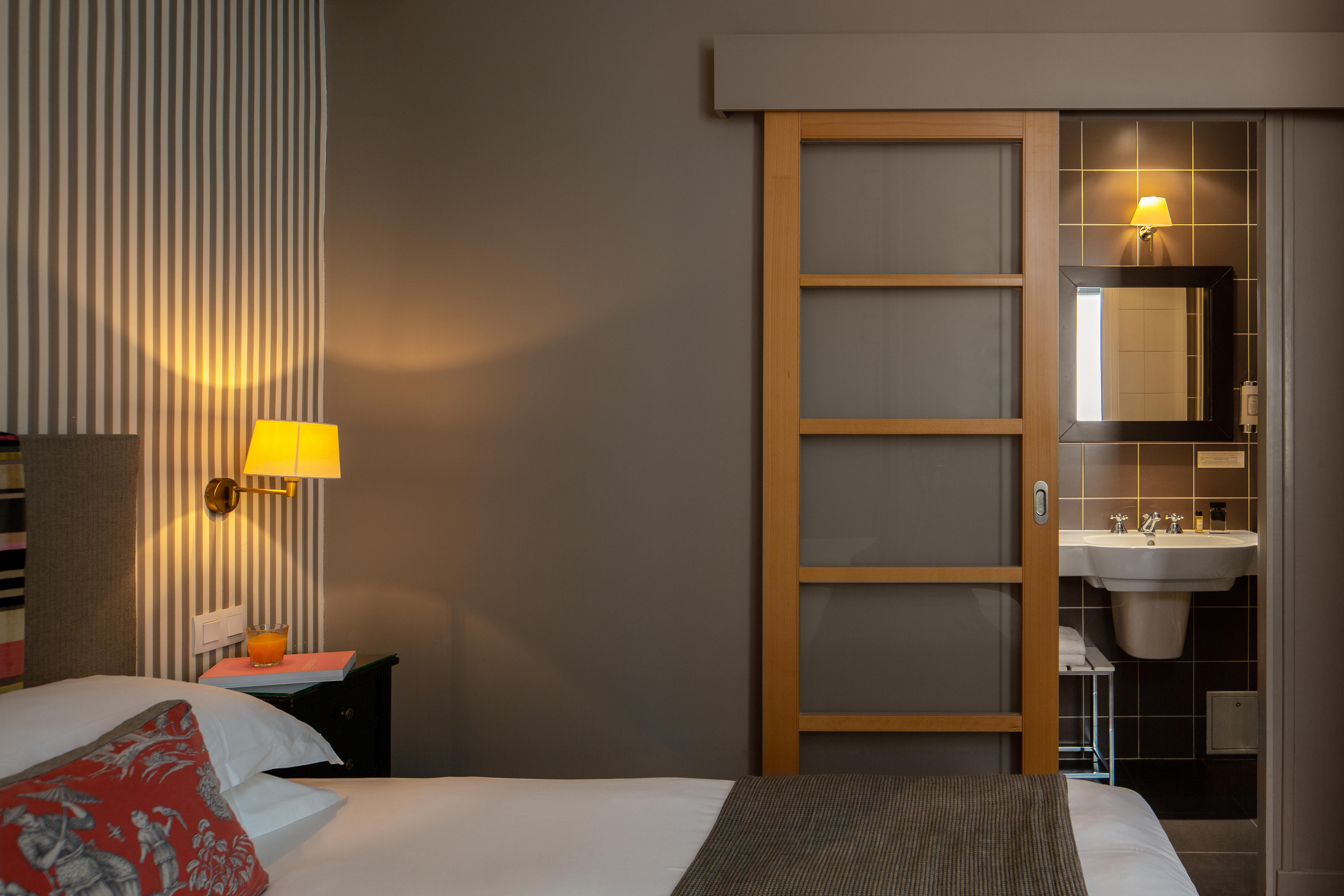 Hotel Louison Париж Экстерьер фото